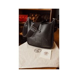 Hermes Evelyne Poche III29 Clemence Taurillon Black