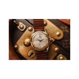 Universal Geneve Polerouter Date 869102/11