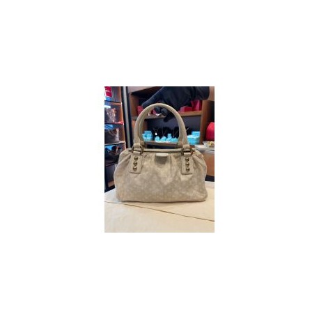 Louis Vuitton Trapeze GM Monogram White M40063